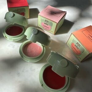 Pixi Lip Mask Duo in Soft Pink and Bold Red
